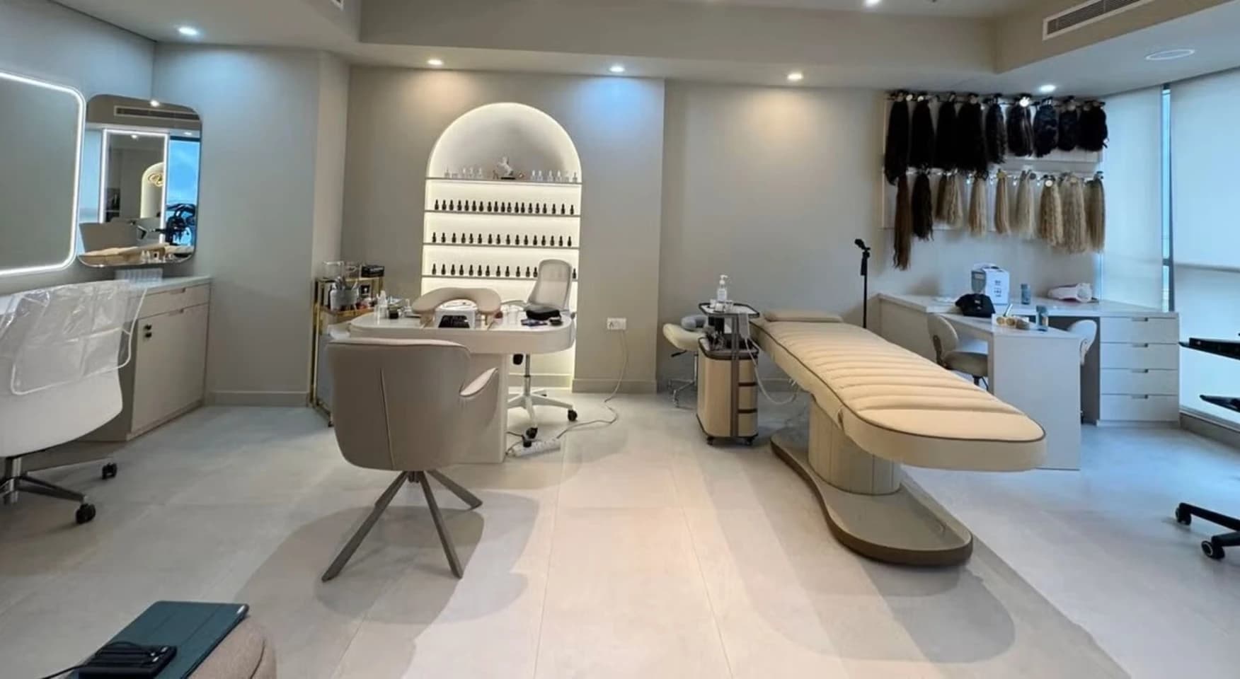Vina Luxury Beauty Salon image 4