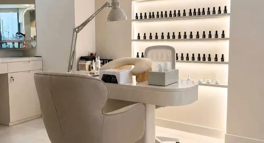 Vina Luxury Beauty Salon